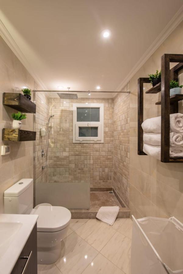 Апартаменти Waterfront Designer 2br - 5 Min To Airport *