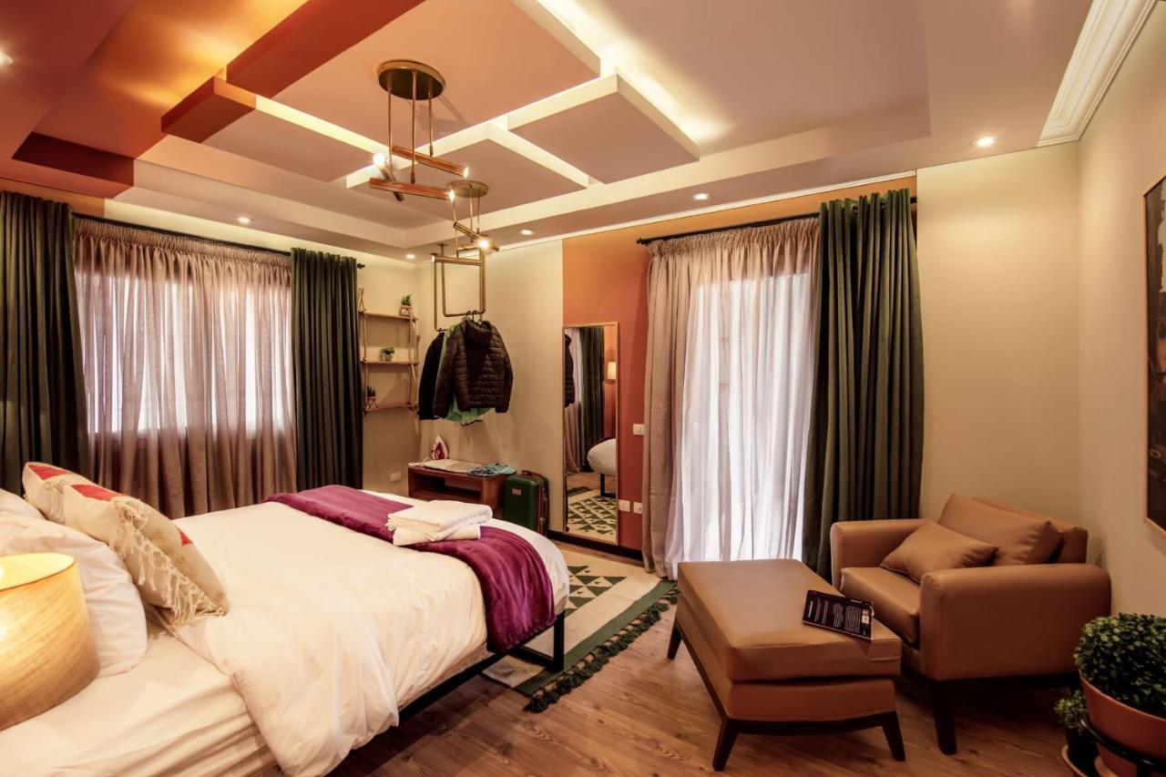 Waterfront Designer 2br - 5 Min To Airport Апартаменти